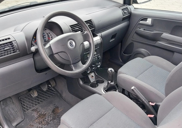 Volkswagen Fox cena 8800 przebieg: 218000, rok produkcji 2008 z Pobiedziska małe 667